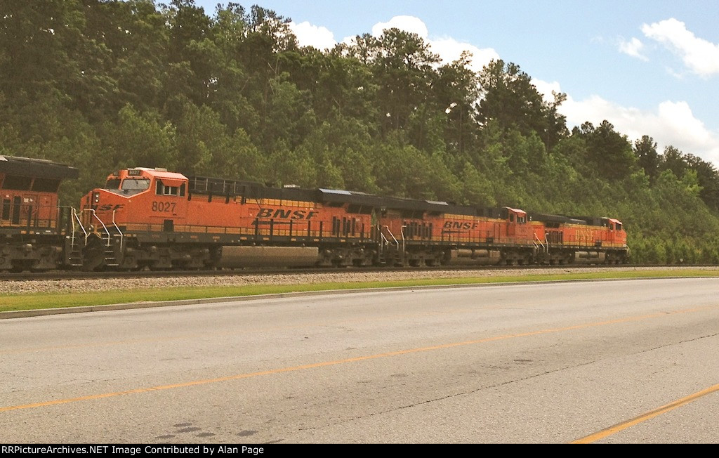 BNSF 8027 runs second